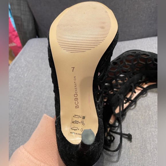 BCBGeneration Leather Suede Cut Out Heel Booties - Picture 3 of 4